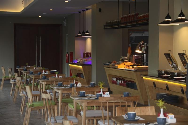 Famvida Hotel Lubuklinggau Ngoại thất bức ảnh